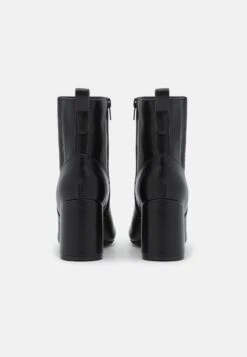 Anna Field Korte Laarzen - Black -Anna Field 5d2d432fbb5944eab4f8cbec25e459e2