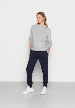 Anna Field -Anna Field a47e16f169c94b3b8ed34f3a9406e929